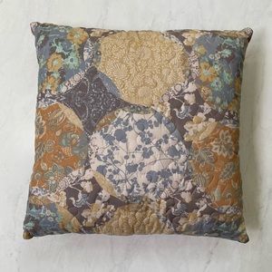 Floral Throw Pillows - Decorative Accent Pillow Set of 2 NWT
